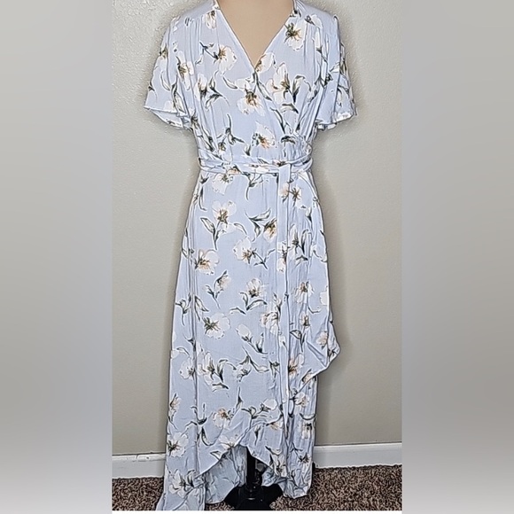 PROMESA wrap dress small - Picture 5 of 8